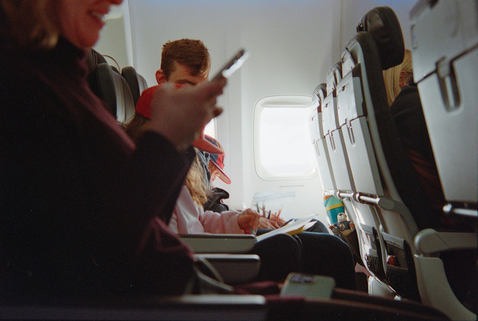 Airport & Airplane Etiquette – What are the Biggest Travel Icks?